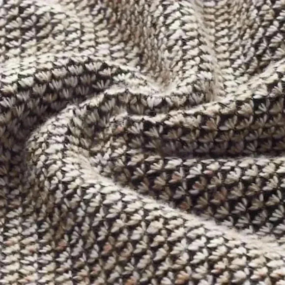 Flounce Sleeve Pephem Tweed Dress - Picture 2 of 8